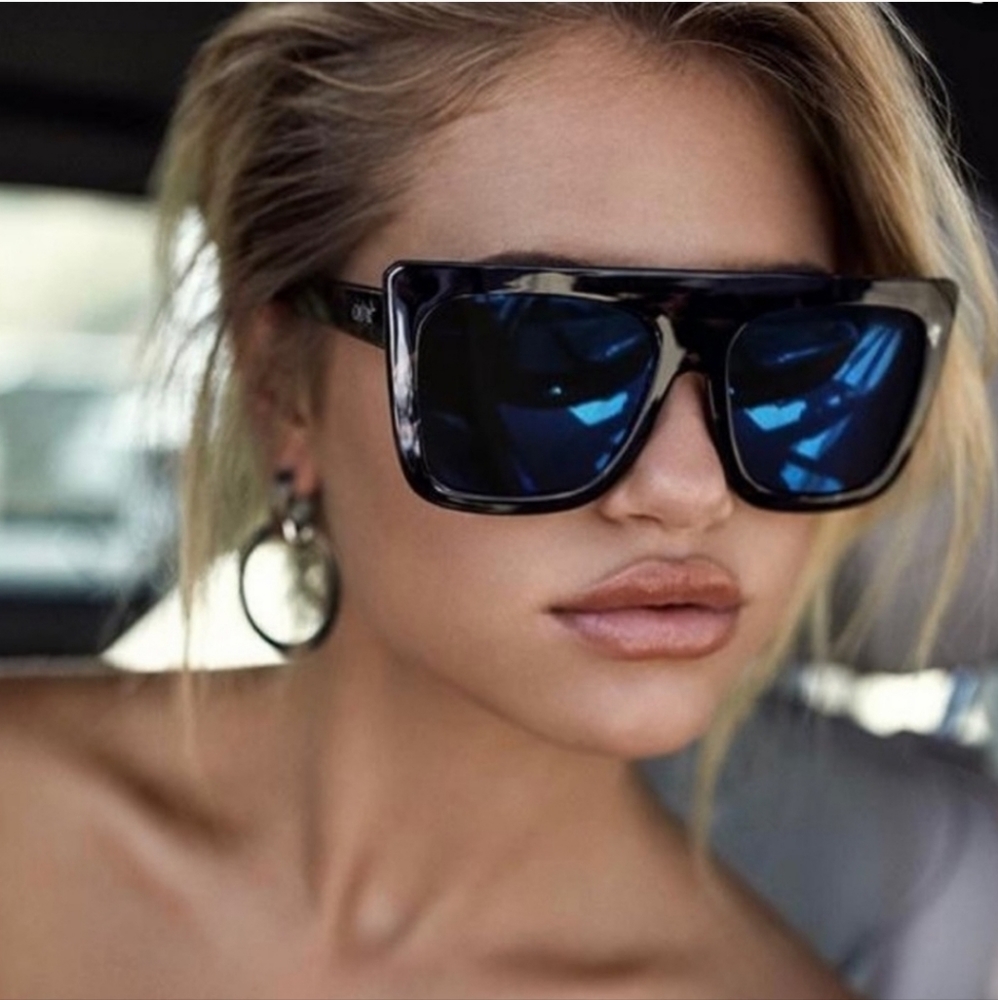 Quay Cafe Racer Sunglasses
